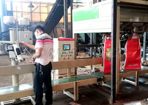 Granular Fertilizer Packing Machine